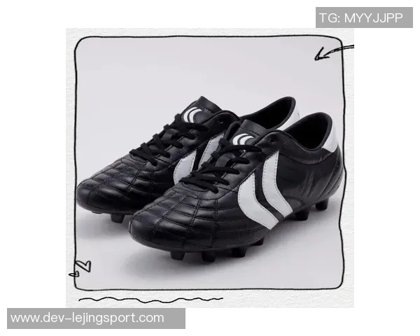 选择合适的足球鞋尺码让你的球场表现更加出色和舒适